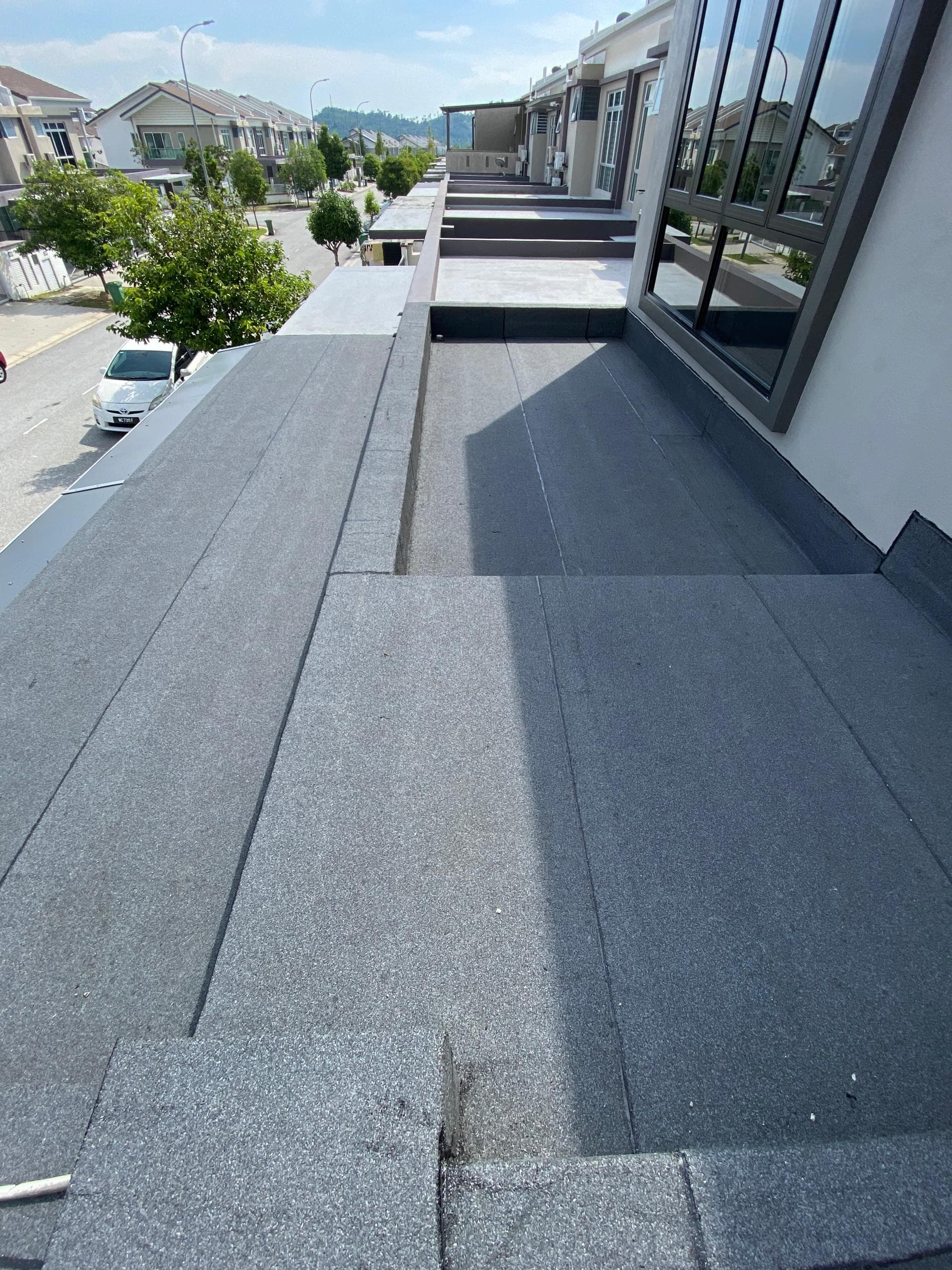 Car porch 2 – torch on system (mineral membrane) – after work